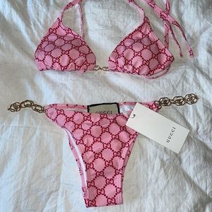 “Dior” bikinis